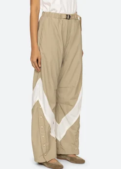 Sea New York Bottoms><noscript><img width=